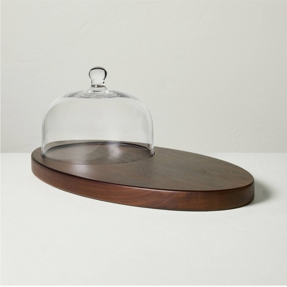 HEARTH & HAND NWT wooden cheese board with cloche -brown